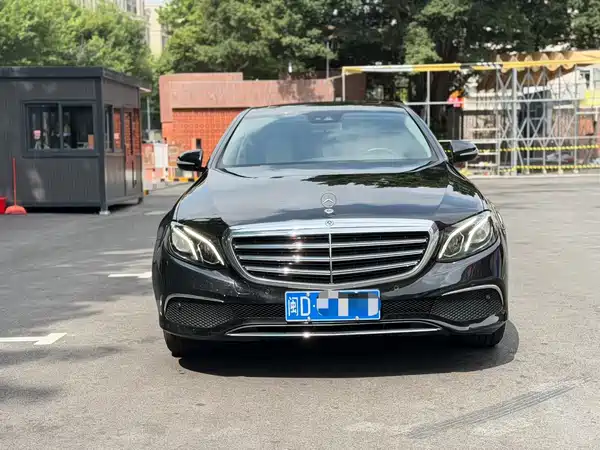 Mercedes-Benz E-Class 2017