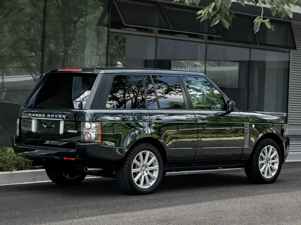Land Rover Range Rover 2011 — фото 4
