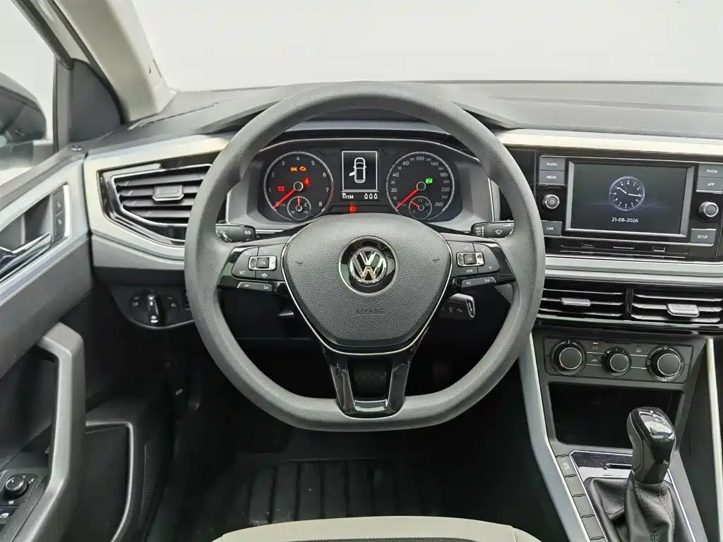 Volkswagen Polo 2020 — фото 11