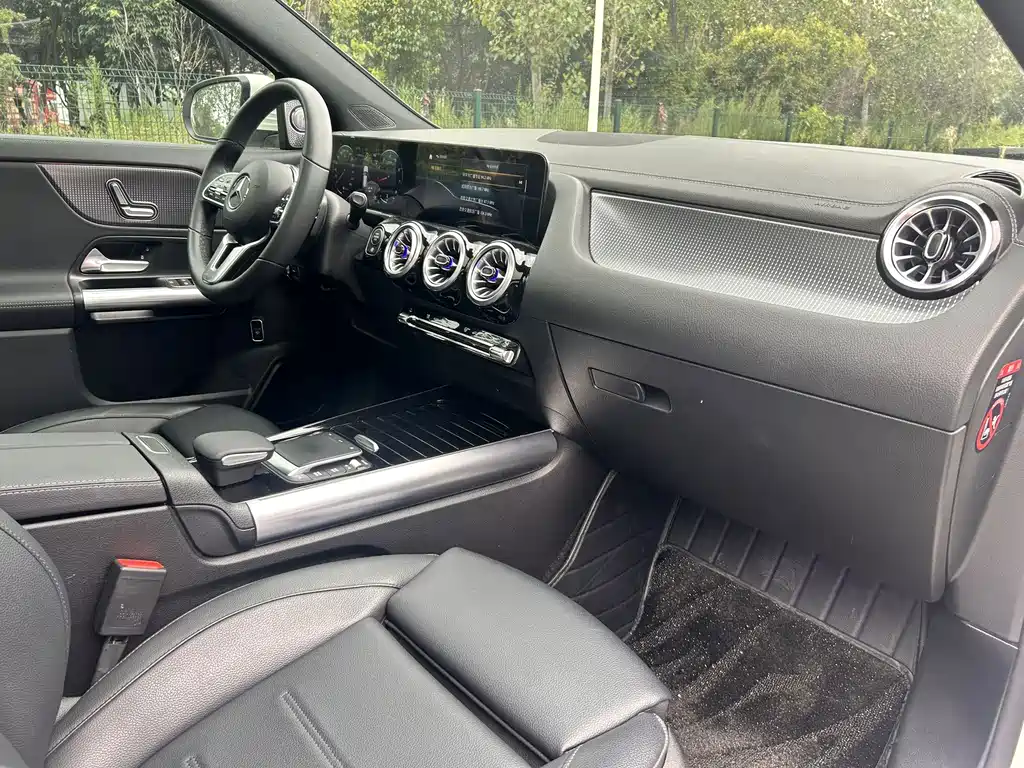 Mercedes-Benz GLA 2022 — фото 12