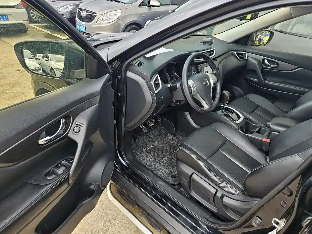 Nissan X-Trail 2015 — фото 6