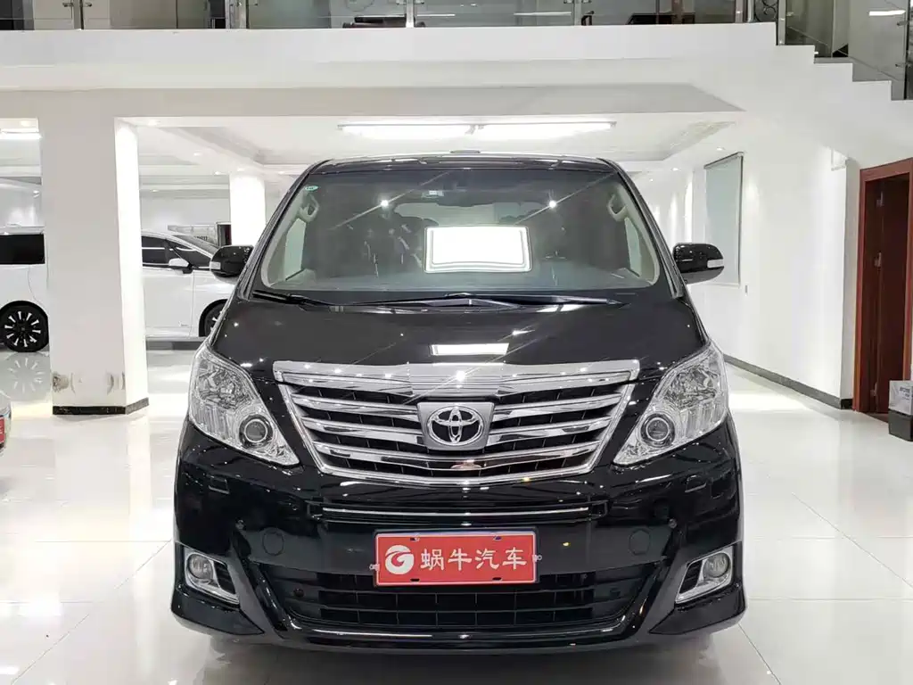 Toyota Alphard 2014 — фото 2