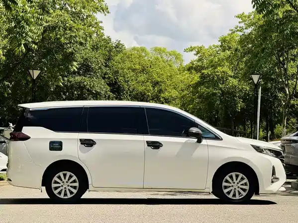 GAC Trumpchi M6 2019