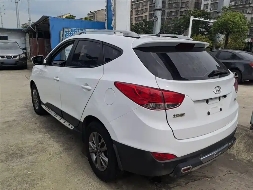 Hyundai ix35 2016 — фото 5