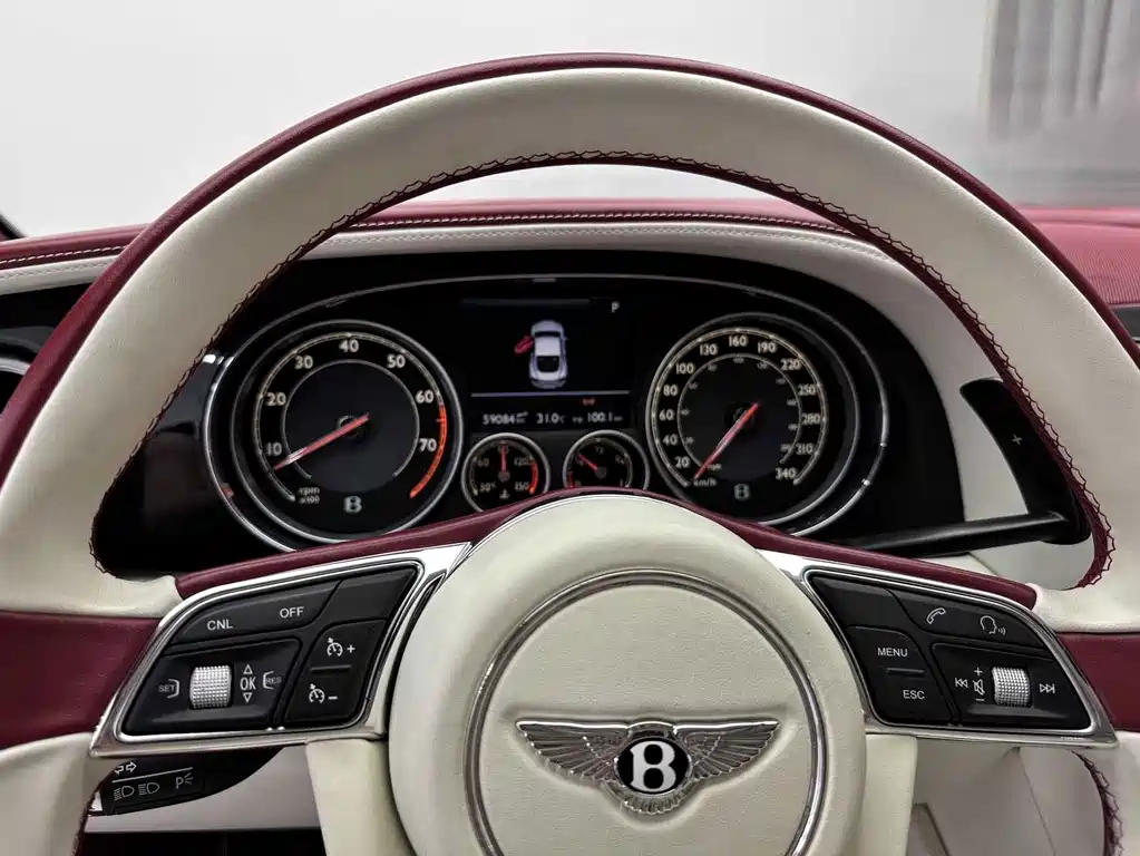 Bentley Continental 2014 — фото 7