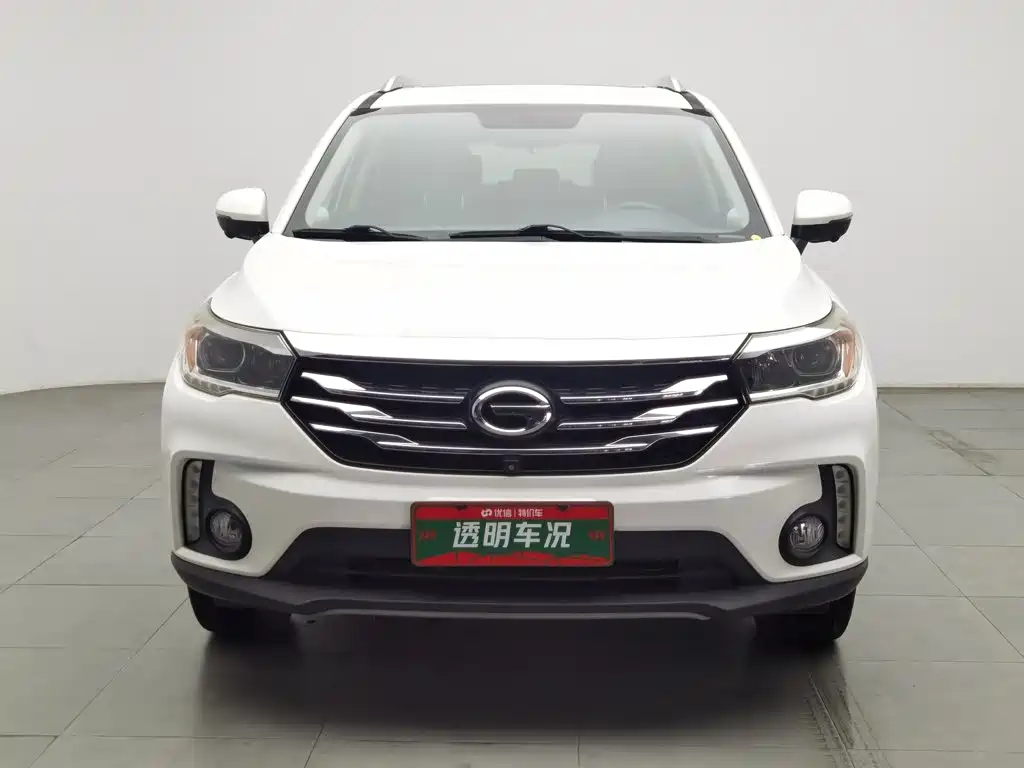 GAC Trumpchi GS4 2017 — фото 3