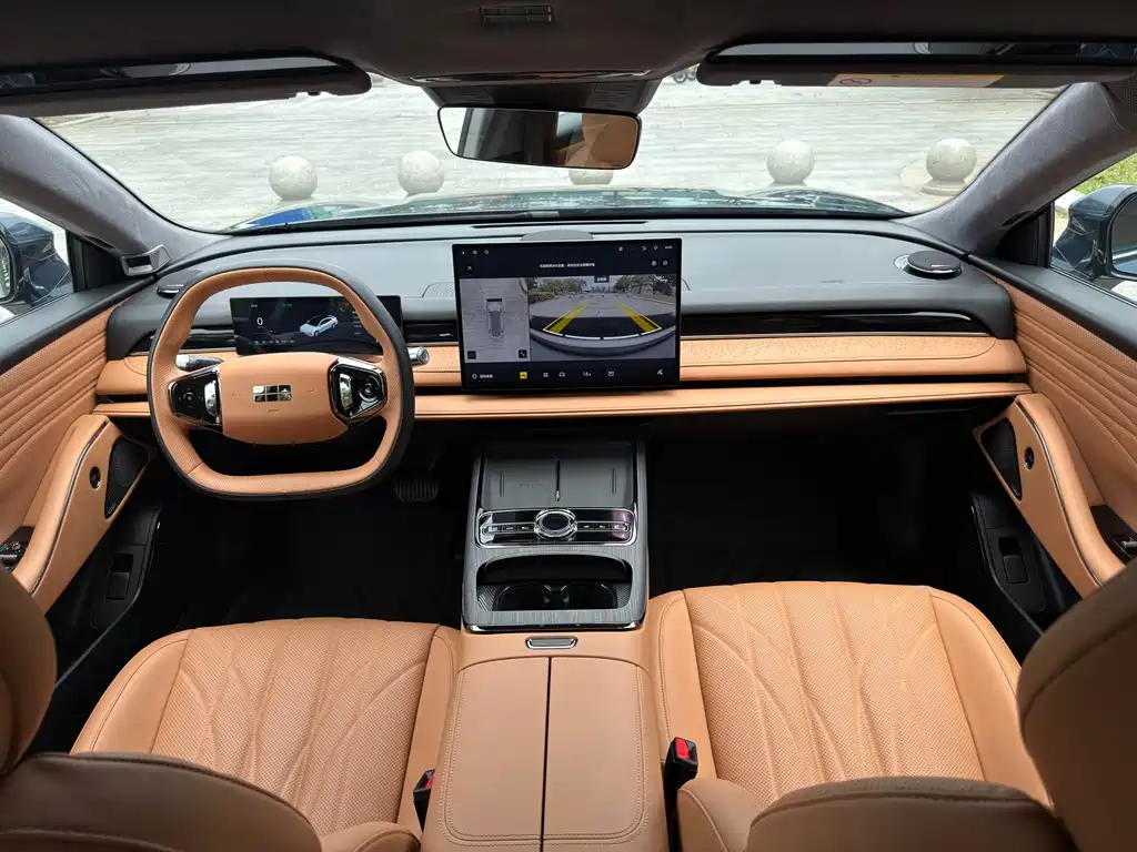 Geely Galaxy Starshine 8 2025 — фото 14