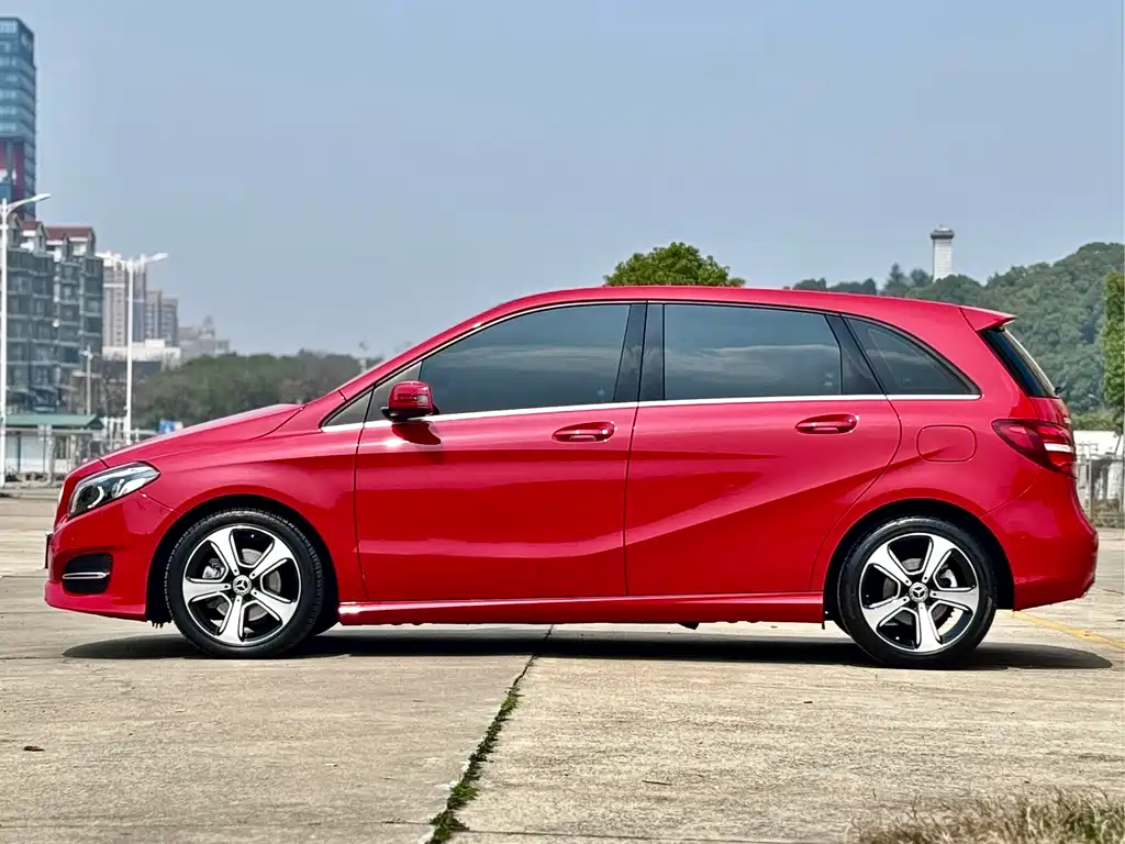 Mercedes-Benz B-Class 2018