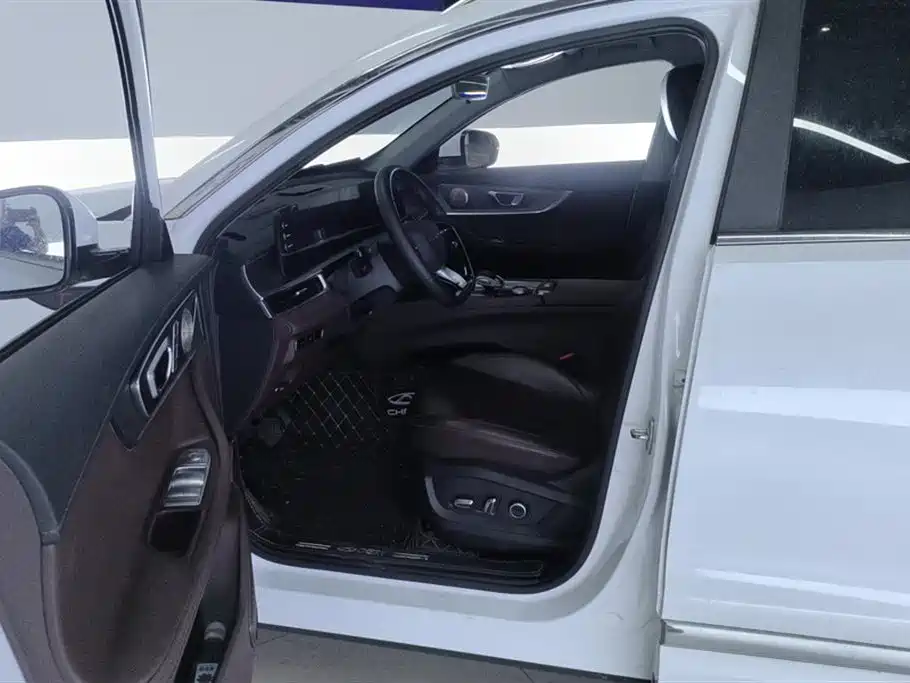 Chery Tiggo 8 PRO 2023 — фото 9