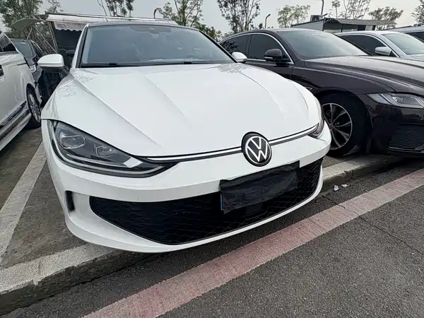 Volkswagen Lamando 2023