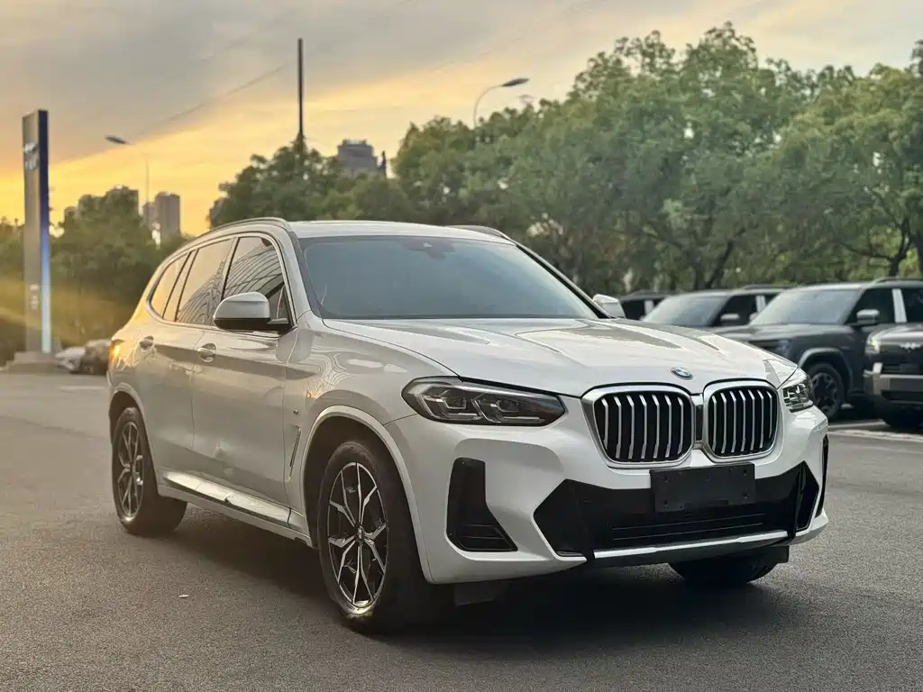 BMW X3 2022 — фото 3