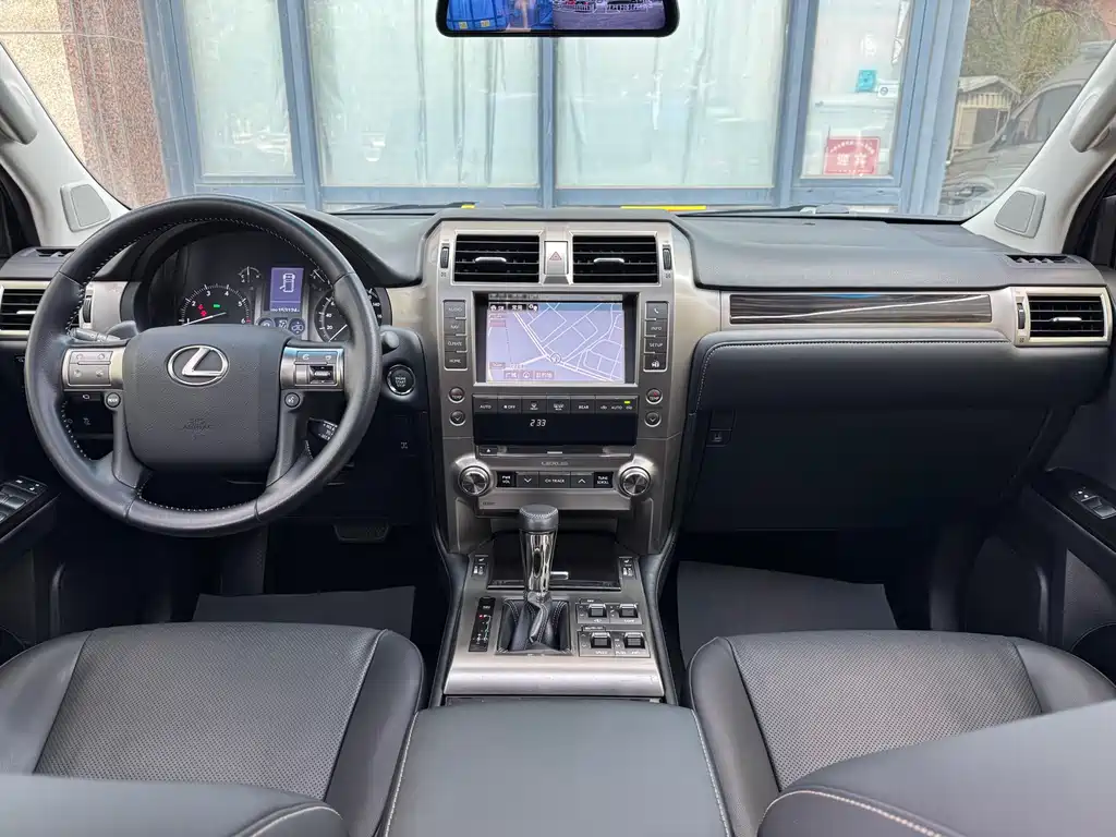 Lexus GX 2015 — фото 14