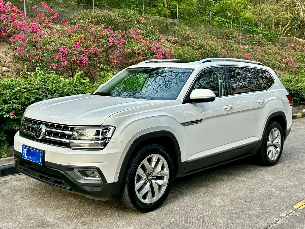 Volkswagen Teramont 2018 — фото 1