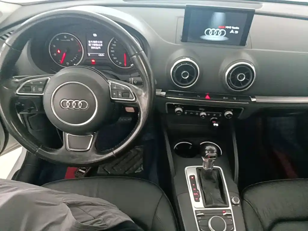 Audi A3 2015 — фото 10