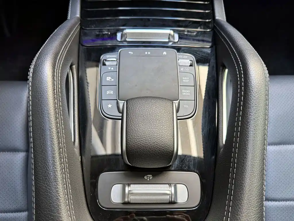 Mercedes-Benz GLE Coupe 2024 — фото 15