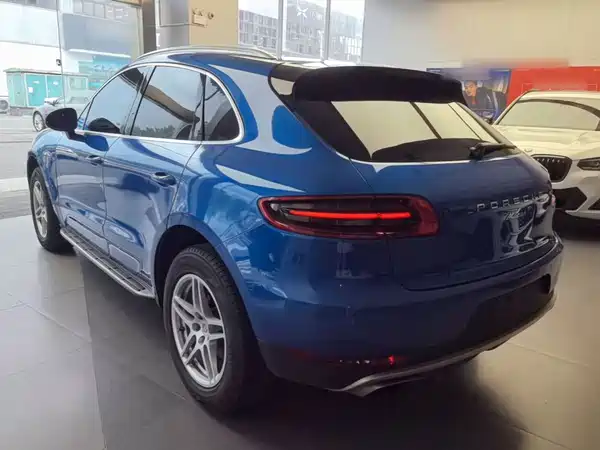 Porsche Macan 2016