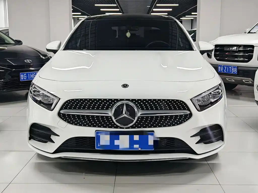 Mercedes-Benz A-Class 2020 — фото 2