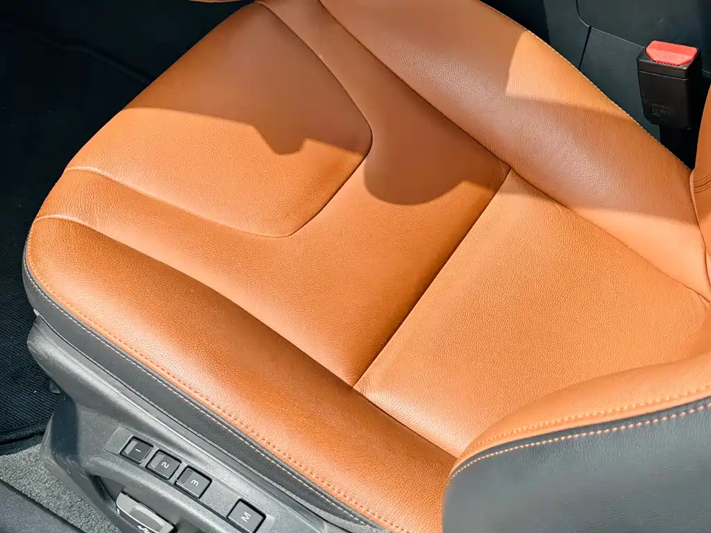 Volvo S60 2019 — фото 11