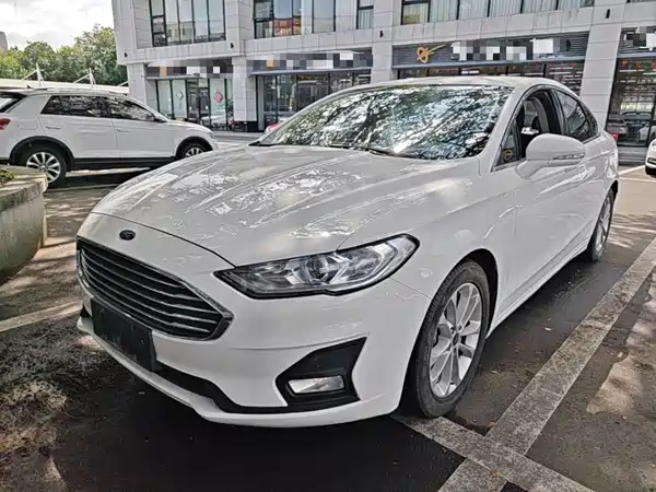 Ford Mondeo 2021