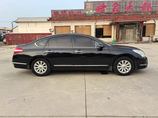 Nissan Teana 2010