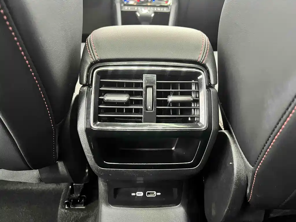 Skoda Karoq 2022 — фото 14