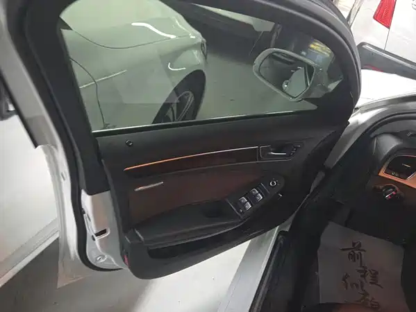 Audi A4L 2014