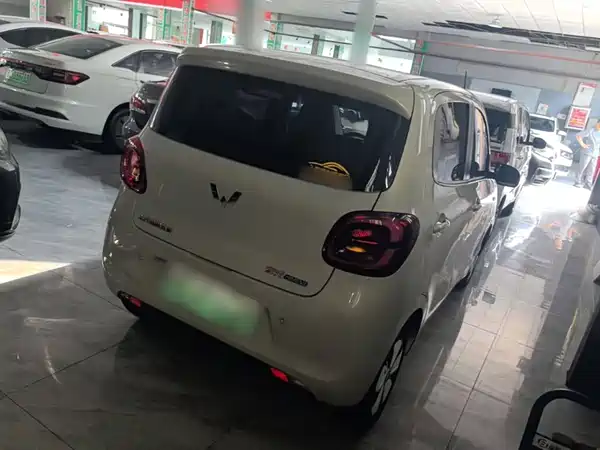 Wuling Hongguang MINIEV 2025
