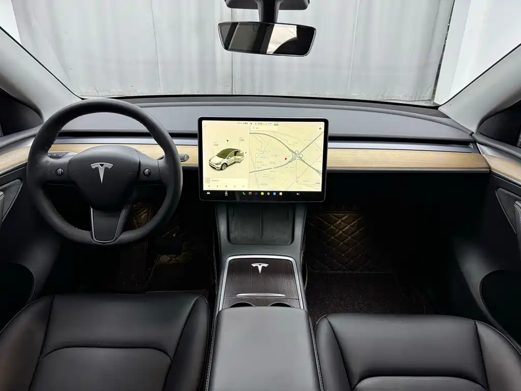 Tesla Model Y 2021 — фото 5