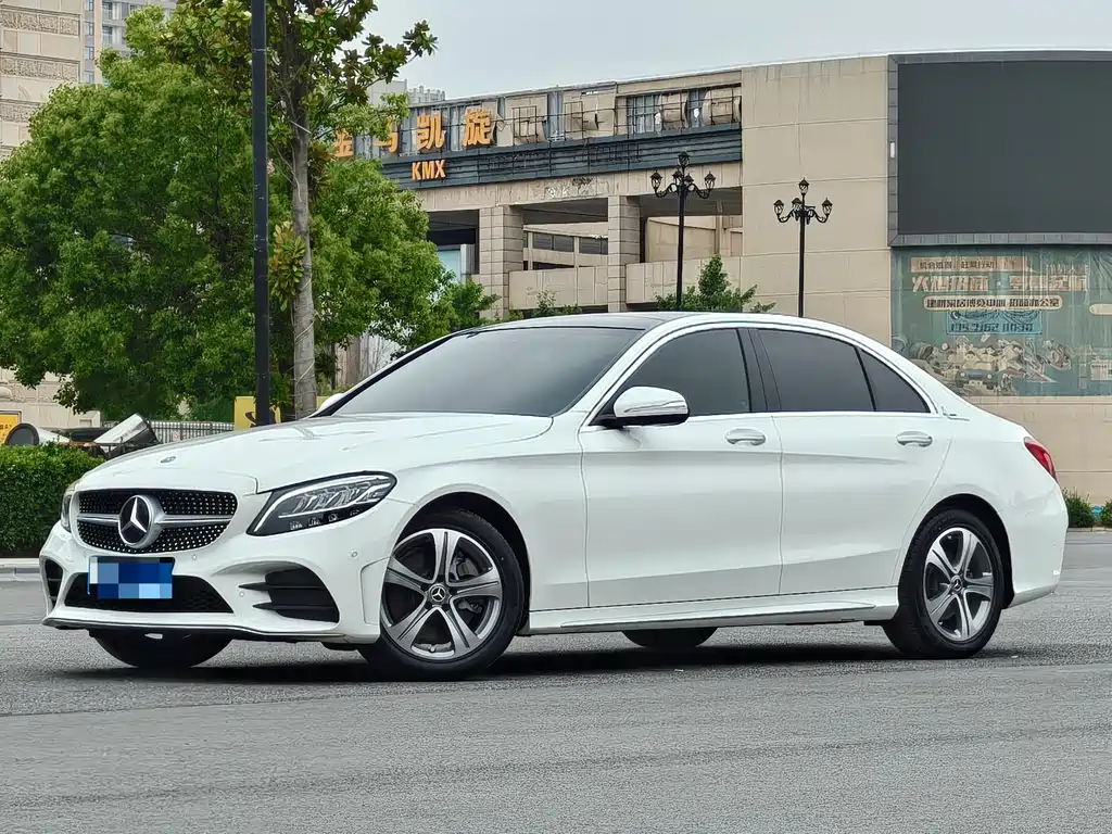 Mercedes-Benz C-Class 2019