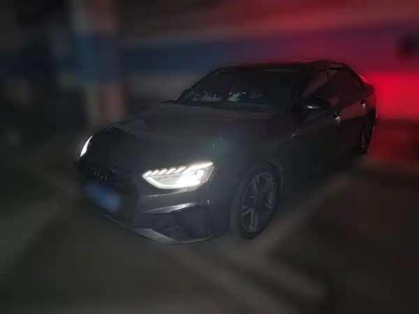 Audi A4L 2023