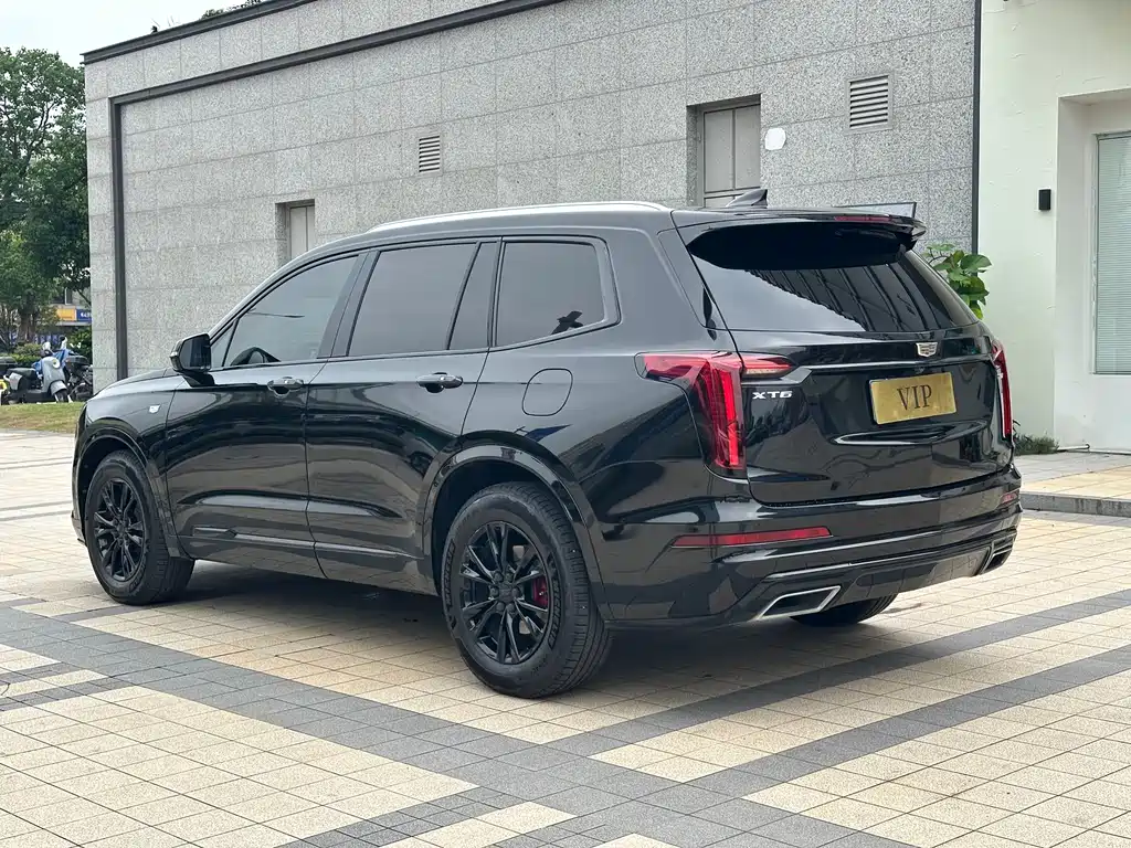 Cadillac XT6 2020 — фото 14