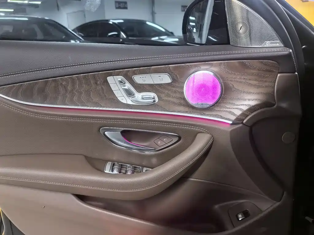 Mercedes-Benz E-Class 2023