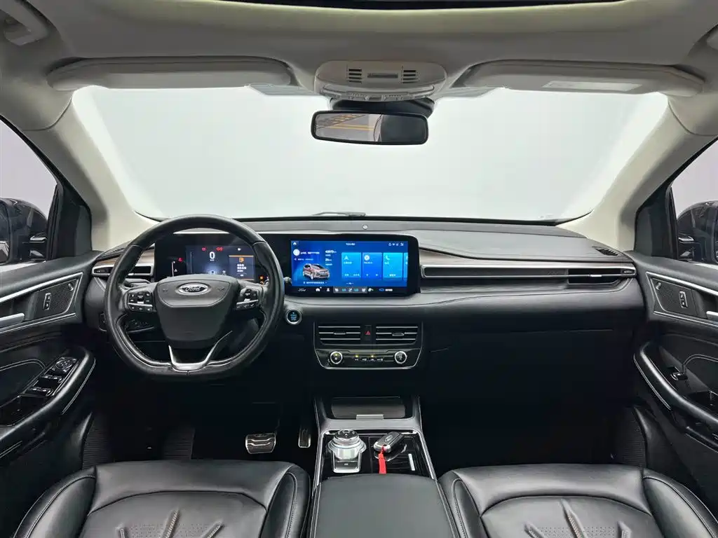 Ford Edge 2021 — фото 21