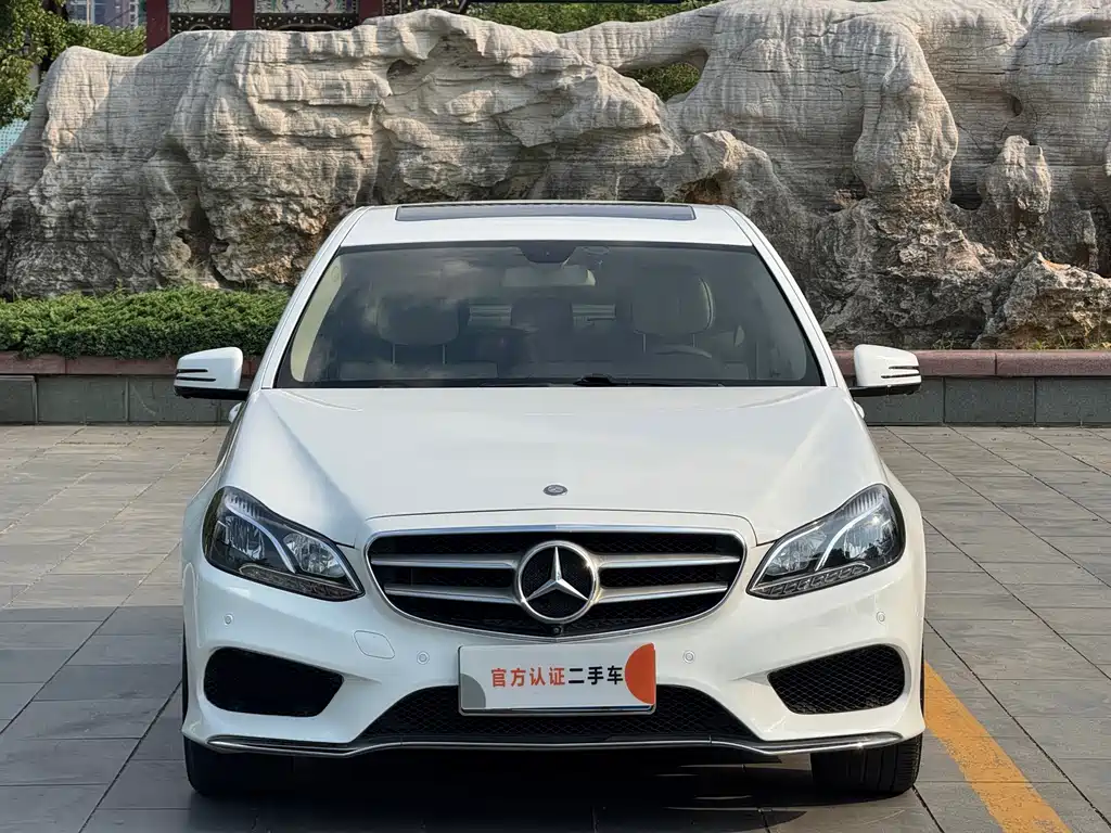 Mercedes-Benz E-Class 2015