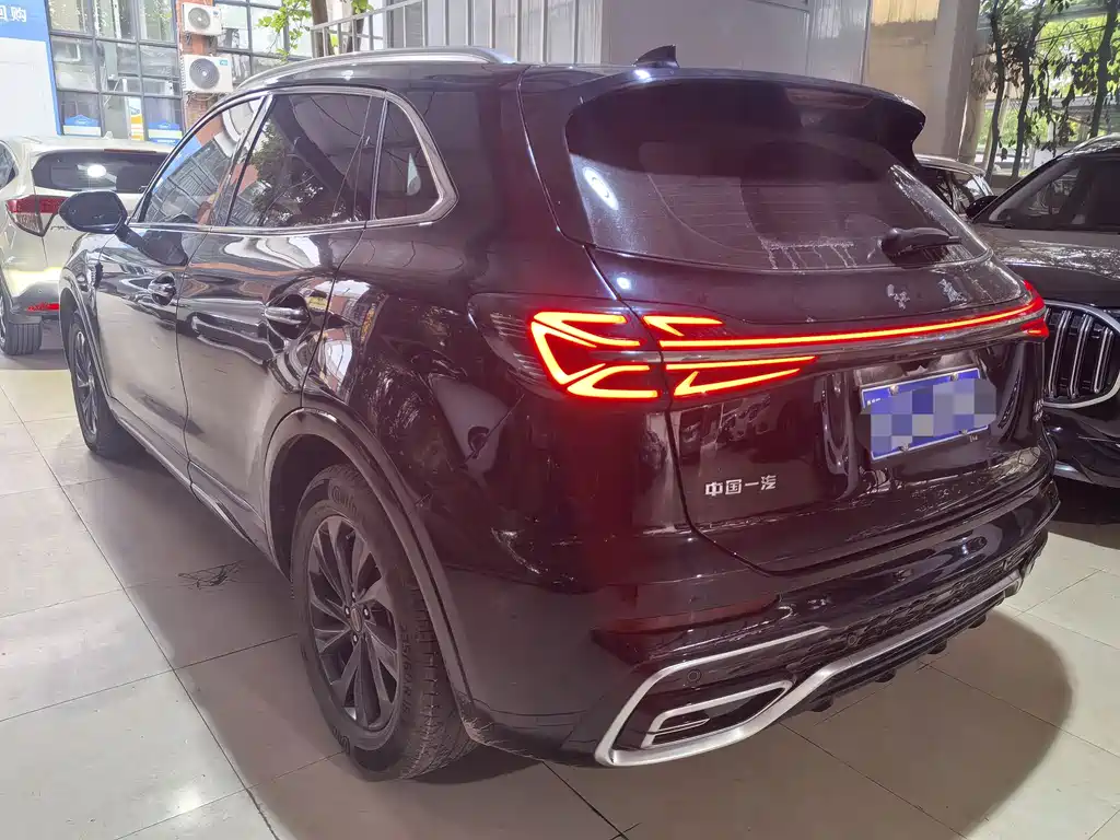 Hongqi HS5 2024 — фото 12