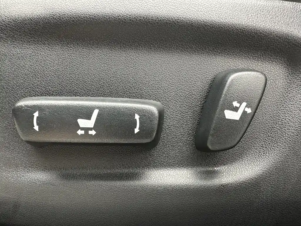 Lexus NX 2021 — фото 13