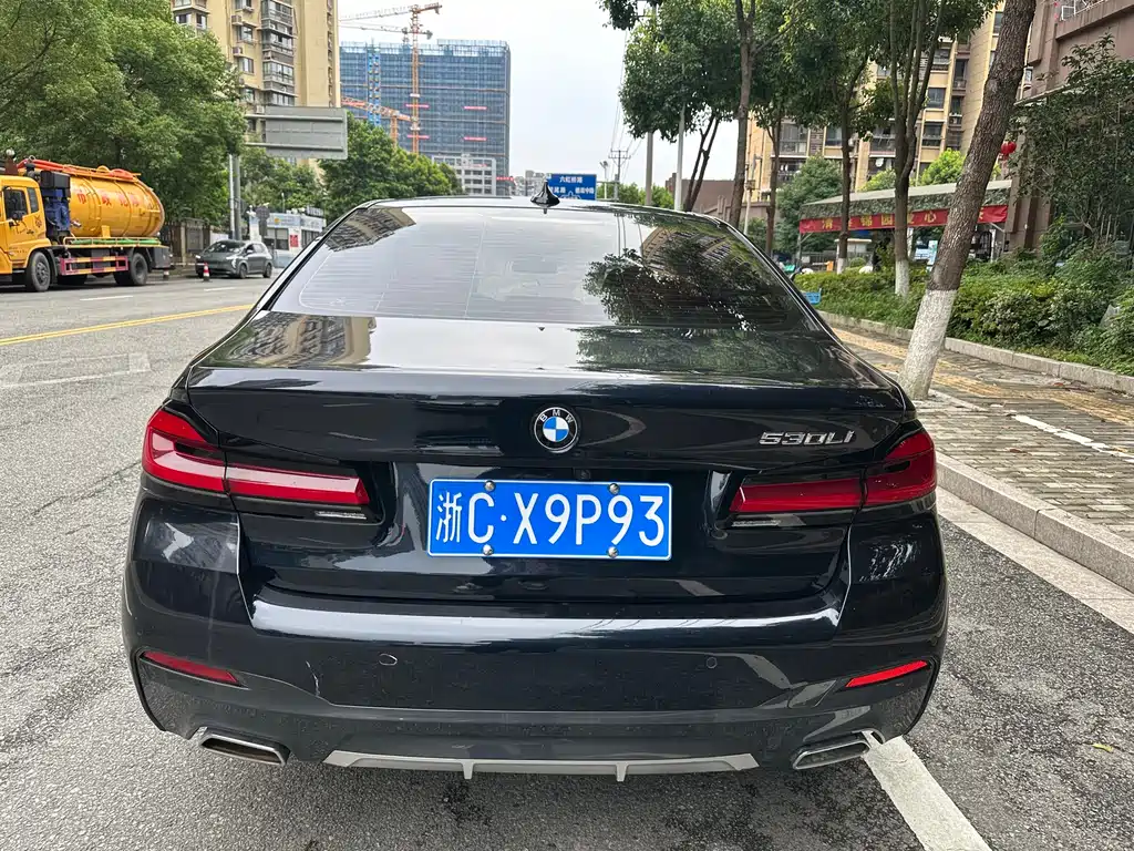 BMW 5 Series 2022
