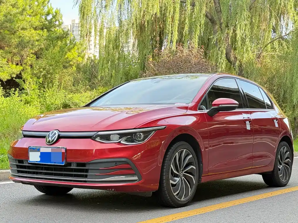 Volkswagen Golf 2021