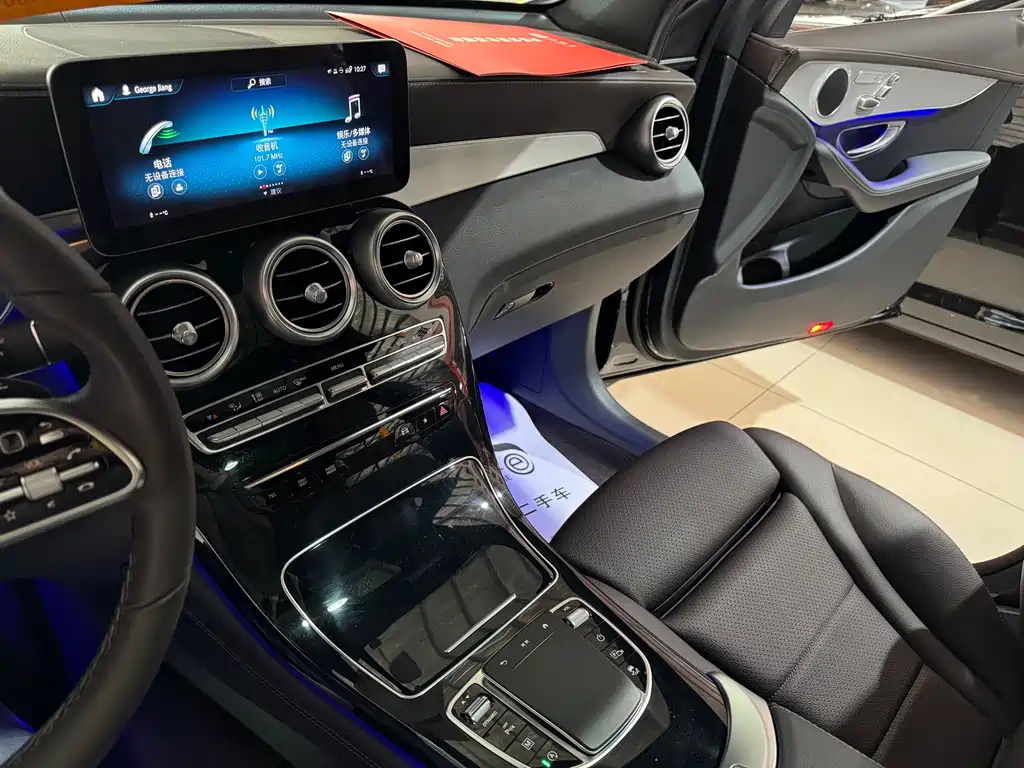 Mercedes-Benz GLC 2021 — фото 18