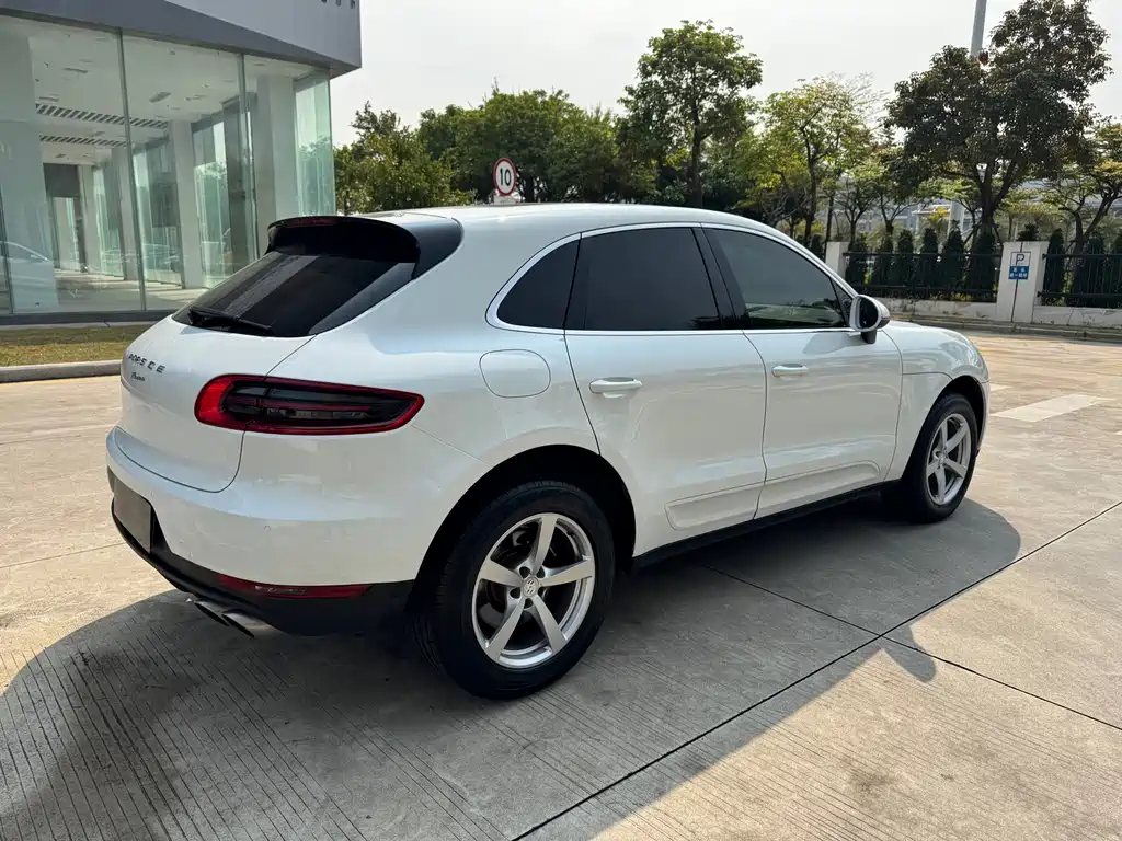 Porsche Macan 2015 — фото 4