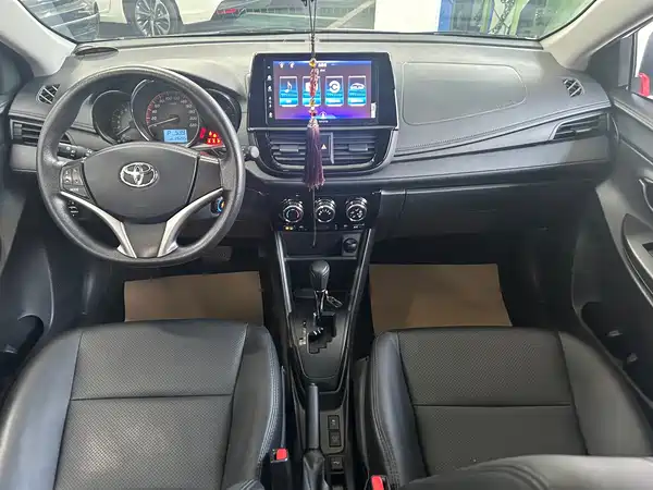 Toyota Vios FS 2022