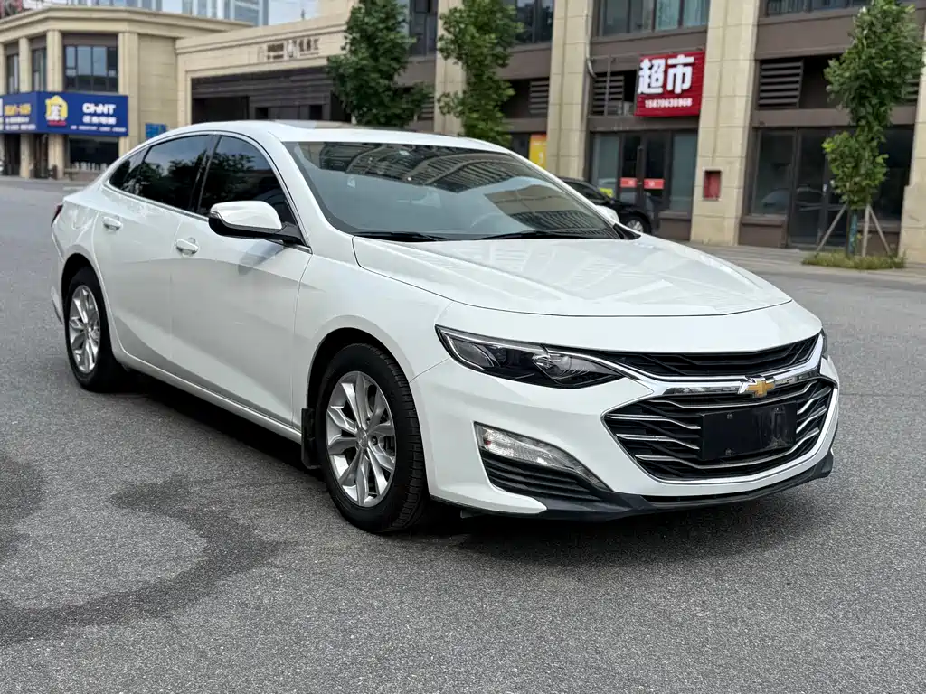 Chevrolet Malibu XL 2019 — фото 1