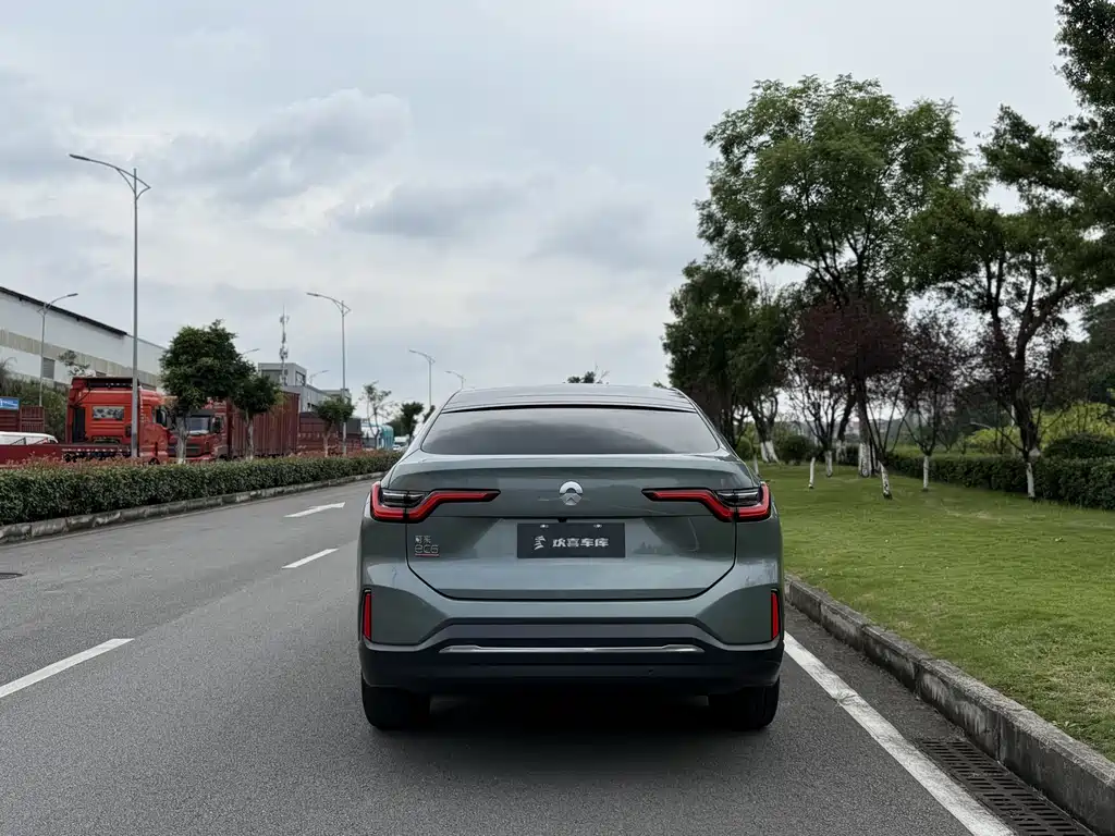 NIO EC6 2021