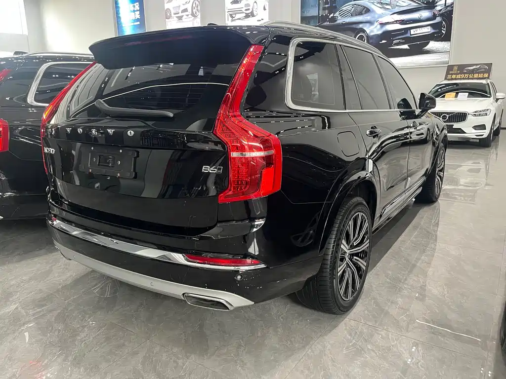 Volvo XC90 2021 — фото 9