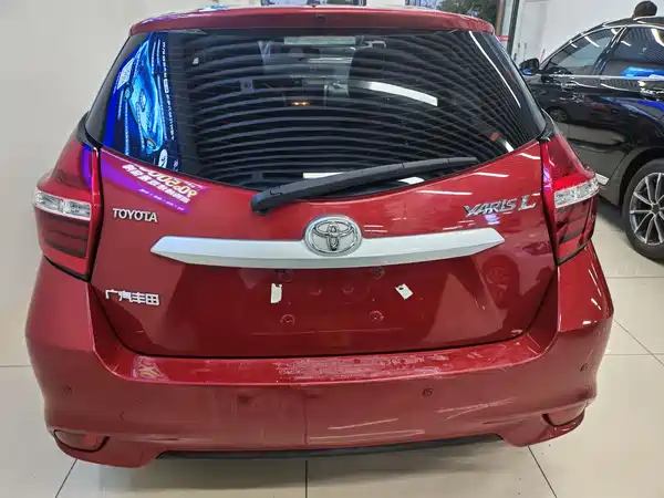 Toyota Yaris L 2016