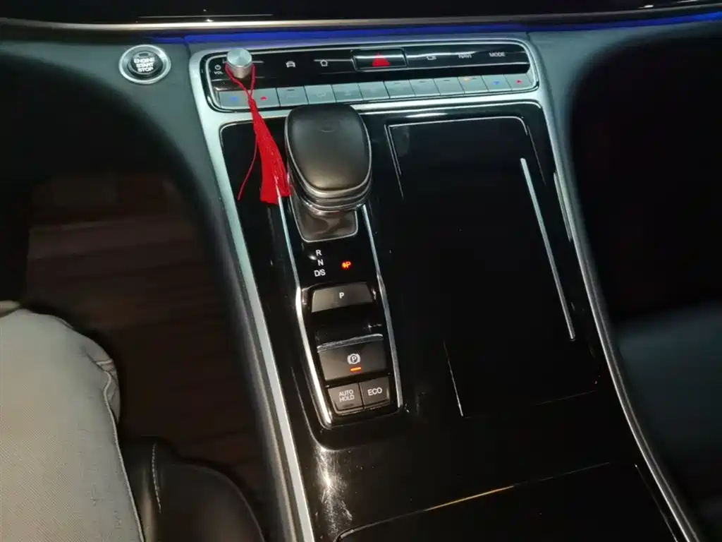 GAC Motor Trumpchi M8 2023 — фото 14