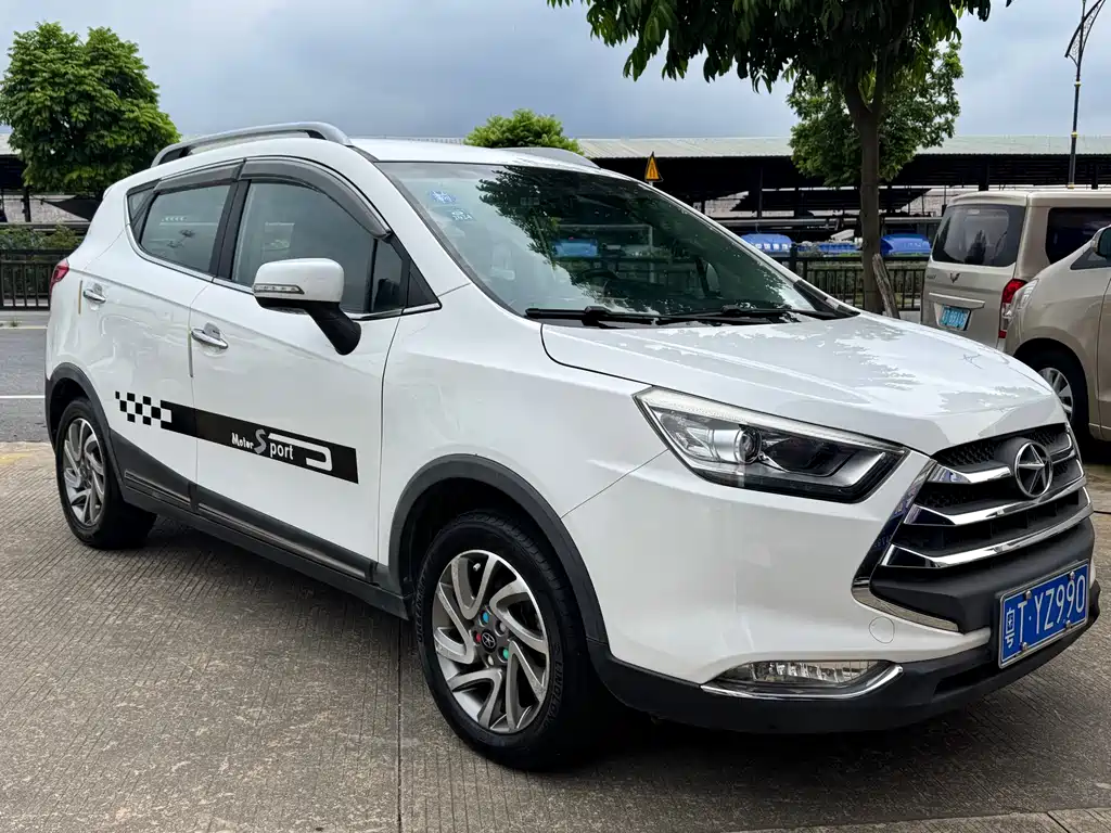JAC Refine S3 2016