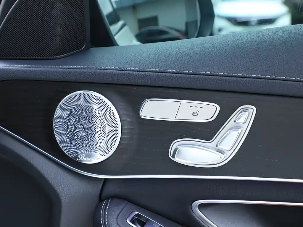 Mercedes-Benz C-Class 2022 — фото 17