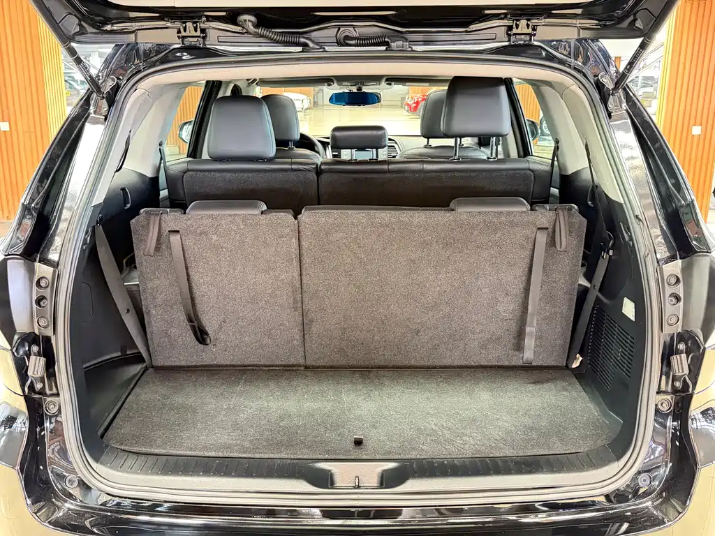 Toyota Highlander 2017 — фото 17