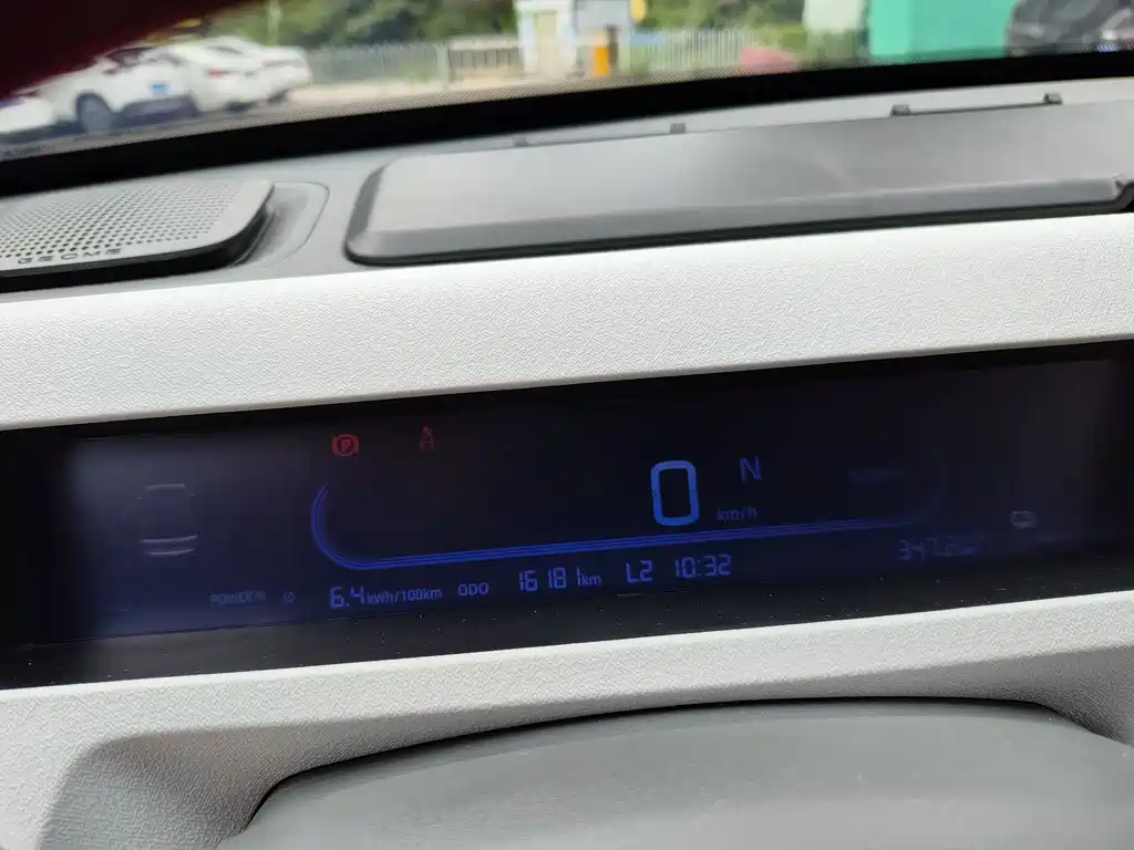 Geely Galaxy Panda 2023 — фото 14